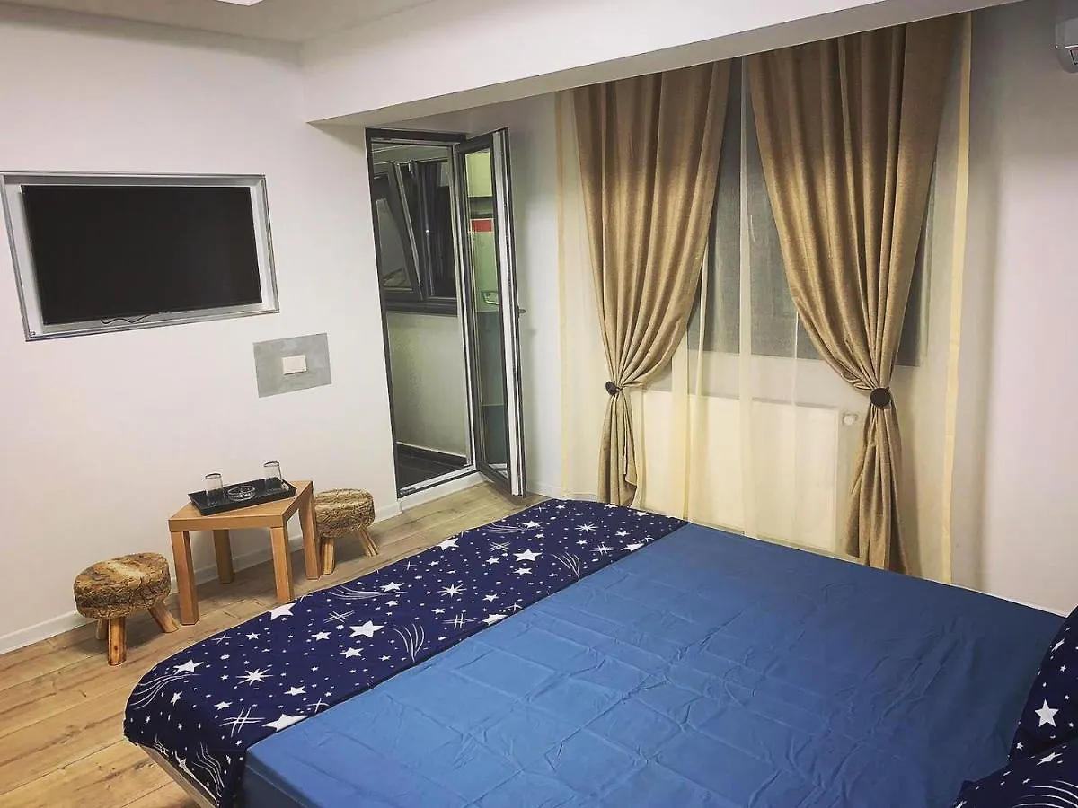 Mega Residance Studios Bucharest Apartment