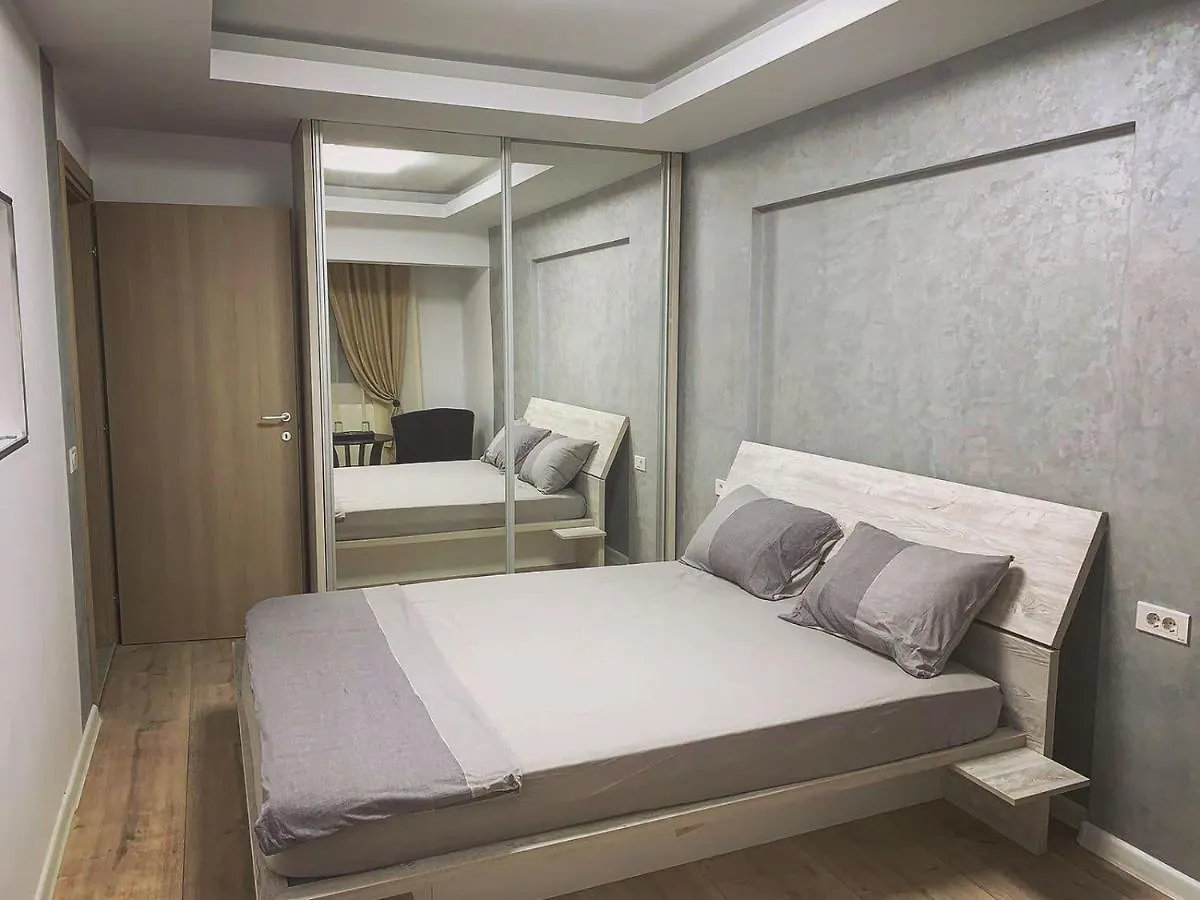 Mega Residance Studios Bucharest Apartment